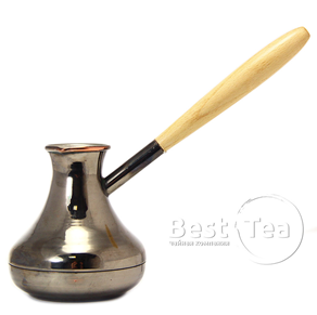 Медная турка изогнутой формы, с узким горлом, длинной деревянной ручкой - фото - 1